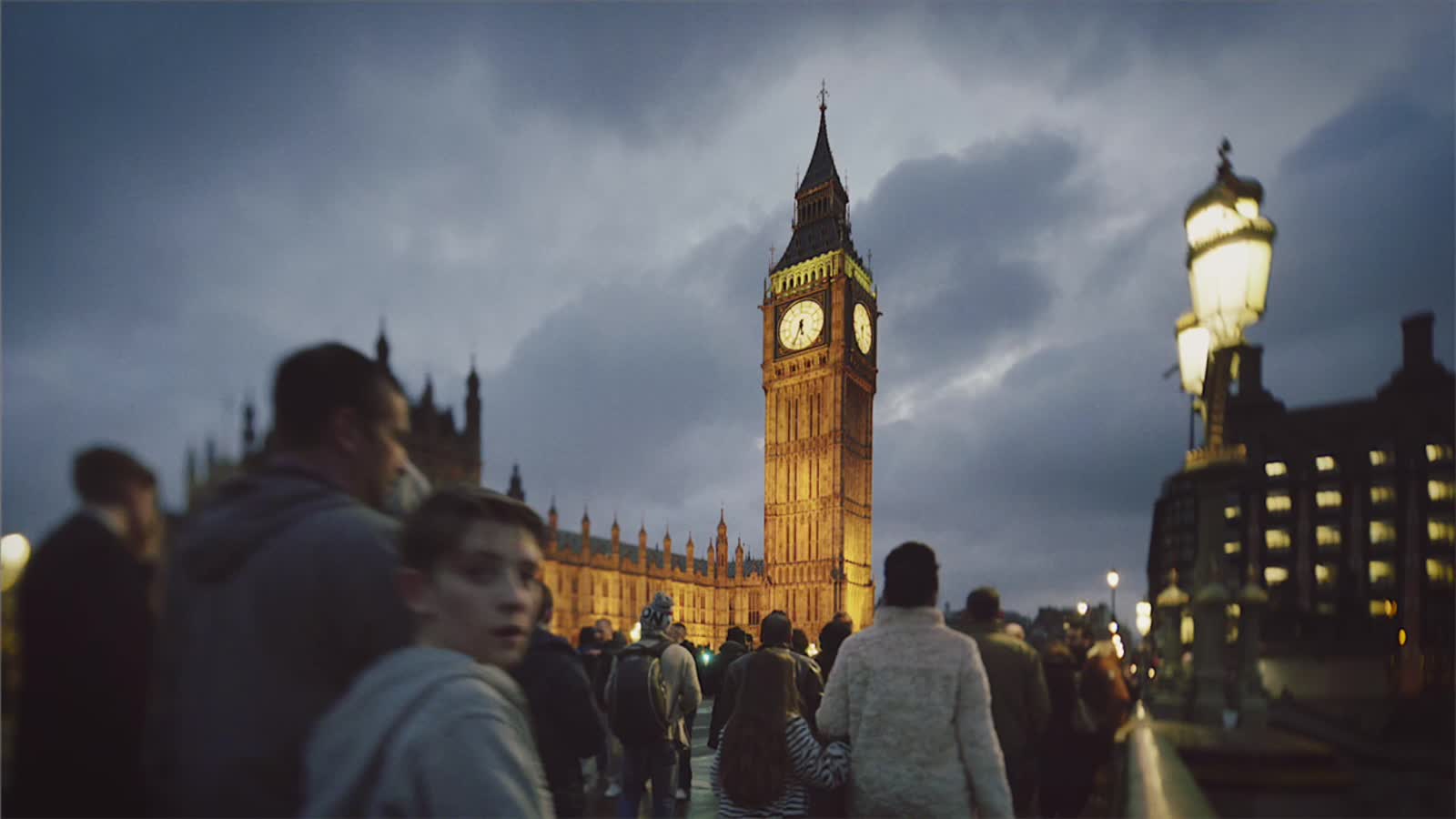 Global production, London at dusk